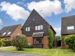 Thumbnail for sale in Walnut Close, Luton, Bedfordshire
