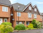 Thumbnail to rent in Bay Trees, Oxted
