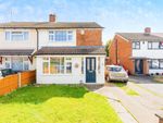 Thumbnail to rent in Holmscroft Road, Luton