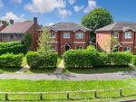 Thumbnail to rent in Broomfield Rise, Abbots Langley