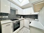 Thumbnail to rent in East Road, Maidenhead, Berkshire