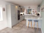Thumbnail to rent in Essex Close, Stevenage, Hertfordshire