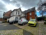 Thumbnail to rent in Central Avenue, Clarendon Park, Leicester