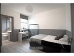 Thumbnail to rent in Demesne Road, Wallington