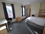 Thumbnail to rent in Basingstoke Road, Reading, Berkshire, 0Et.