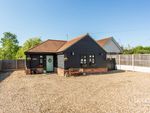 Thumbnail to rent in South Hanningfield Road, Rettendon Common, Chelmsford