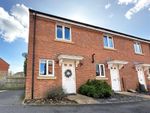 Thumbnail to rent in Butterworth Close, Wythall