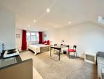 Thumbnail to rent in Crescent Rise, London