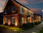 Thumbnail to rent in Beautiful Home On Lower Farm Way, Nuneaton