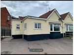Thumbnail to rent in Oatlands Road, Shinfield, Reading