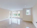 Thumbnail to rent in 91 Kingsgate Avenue, Broadstairs