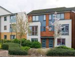 Thumbnail to rent in Midgham Way, Reading