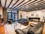 Thumbnail to rent in Queen's Gate Gardens, South Kensington
