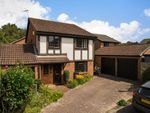 Thumbnail to rent in Room 1, Knighton Close, Crawley