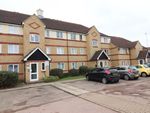 Thumbnail to rent in Hove Close, Grays