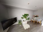 Thumbnail to rent in 4 68 Victoria Road, Leeds