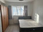 Thumbnail to rent in Oakleigh Avenue, Edgware
