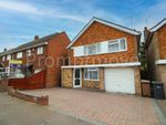Thumbnail to rent in Rosslyn Crescent, Luton