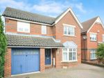 Thumbnail to rent in Swallow Close, Rayleigh