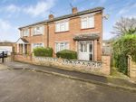 Thumbnail to rent in Stuart Close, Windsor