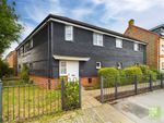 Thumbnail to rent in Sparrowhawk Way, Bracknell, Berkshire