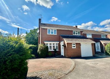 Thumbnail 3 bed detached house for sale in Hepplewhite Close, Baughurst