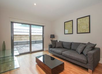 Thumbnail Flat to rent in Royal Carriage Mews, London