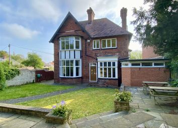 Thumbnail Detached house for sale in Stepney Road, Scarborough