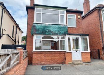 Thumbnail Detached house to rent in Carrholm Mount, Leeds