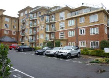 Thumbnail Flat to rent in Glebelands Close, High Road, North Finchley