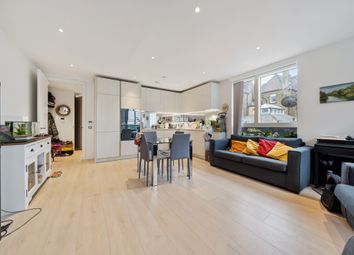 Thumbnail Flat to rent in High Street, London