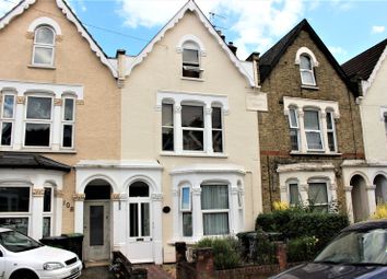 2 Bedrooms  to rent in Whittington Road, Bowes Park, London N22