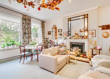 2 Bedrooms Flat for sale in Fitzjohn's Avenue, Hampstead, London NW3
