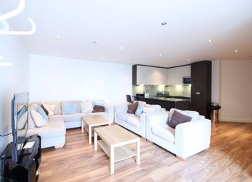 2 Bedrooms Flat to rent in Curtiss House, Heritage Avenue, London NW9