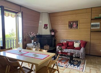 Thumbnail Apartment for sale in Via Fratelli Terragni, Centro Valle Intelvi, 22023