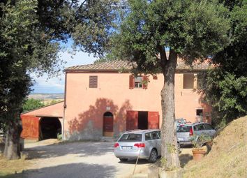 Thumbnail 1 bed farmhouse for sale in Montalcino, Umbria, 052037, Italy