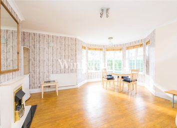 3 Bedrooms Flat to rent in Gloucester Court, Golders Green Road, London NW11