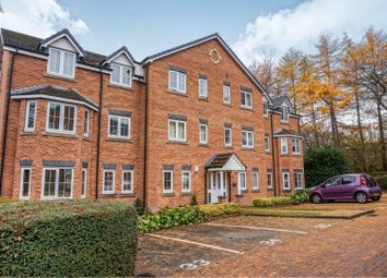 2 Bedrooms Flat for sale in Pennyfield Close, Meanwood LS6