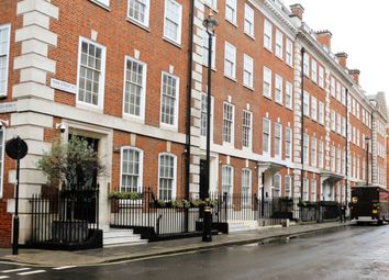 Thumbnail 4 bed flat to rent in Park Street, Mayfair, London