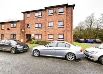 Thumbnail 2 bed flat for sale in Swan House, The Acre, Marlow