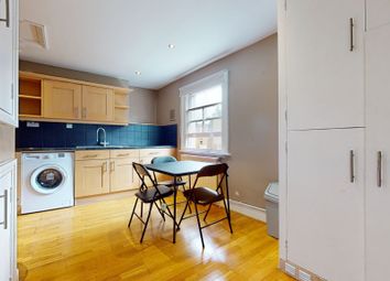 Thumbnail 2 bed flat to rent in King's Cross Road, London