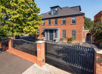 Thumbnail Detached house for sale in Manor House Drive, London