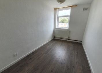 Thumbnail Flat to rent in Culworth Court, Coventry