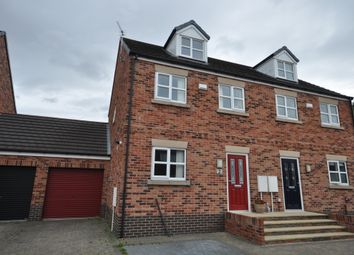 3 Bedrooms Semi-detached house to rent in Broadbent Gate Road, Moorends, Doncaster DN8
