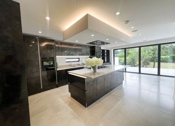 Lyndhurst Rise Ig7