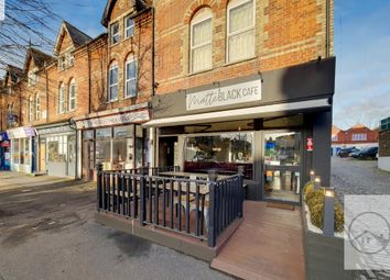 Thumbnail Restaurant/cafe for sale in Manor Road, Wallington
