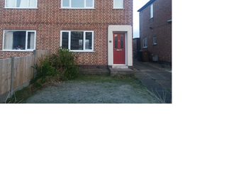 3 Bedroom Semi-detached house for rent