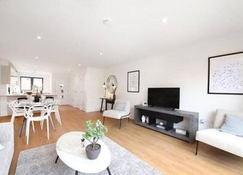 3 Bedrooms Terraced house for sale in Zion Place, Thornton Heath CR7
