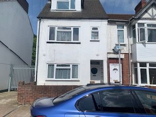 Thumbnail Flat to rent in Clarendon Road, Luton