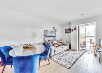 Thumbnail Flat to rent in Wilkinson Close, London